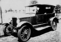 /album/fotos-antigas-da-cidade/veiculo-jpg/