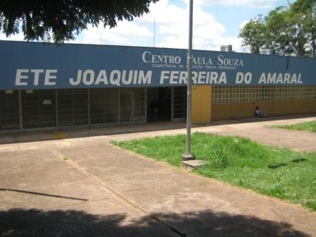 VEREADOR SEGURA APRESENTOU REQUERIMENTO AO GOVERNO DE SÃO PAULO, PELA SECRETARIA DA CIÊNCIA, TECNOLOGIA E DESENVOLVIMENTO ECONÔMICO, A VIABILIDADE DA ETE "JOAQUIM FERREIRA DO AMARAL" VOLTAR A OFERECER CURSOS DE MARCENARIA E CARPINTARIA.
